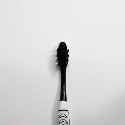 Brosse à dents extra clean - Soies Moyennes  - BLACK EDITION - N° SPZ09