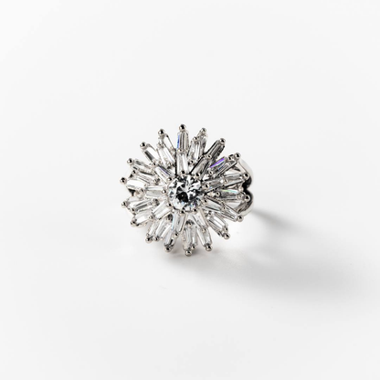 Bague Marguerite en métal rhodié - N° BIGAS008